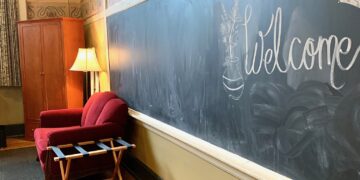 McMenamins Kennedy School