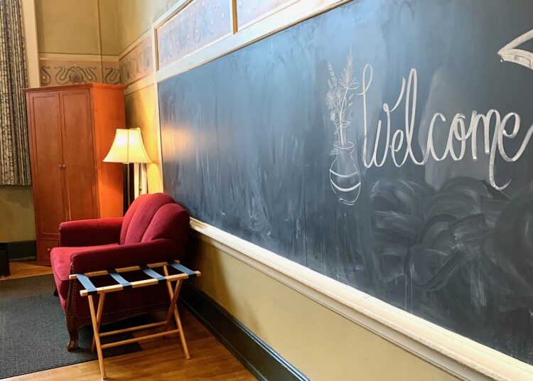McMenamins Kennedy School
